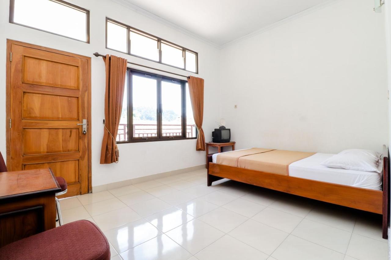 Hotel Wismancala Kaliurang Buitenkant foto